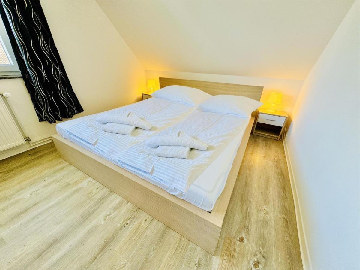 Ferienhaus Stoertebeker Rostock Esterno foto